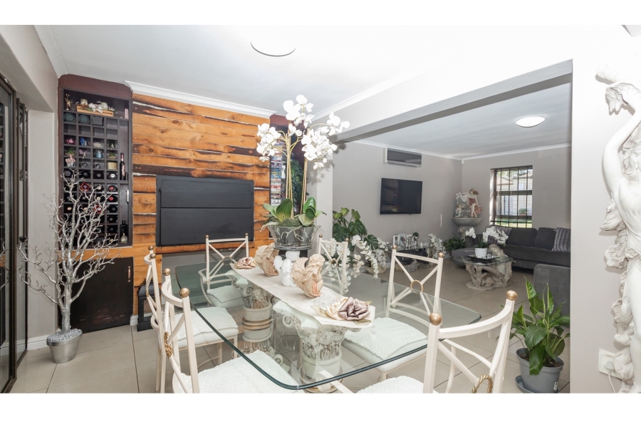 3 Bedroom Property for Sale in Brackenfell South Western Cape